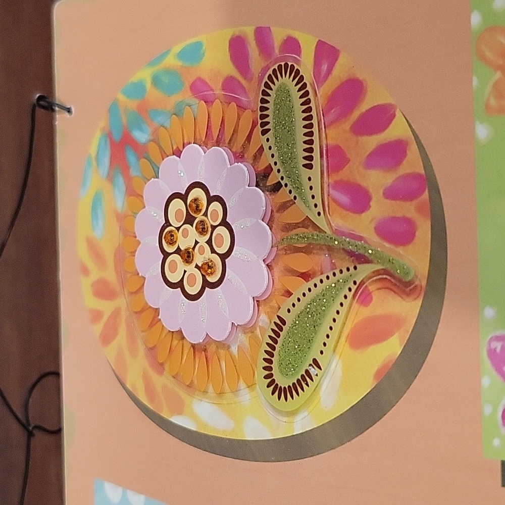 3 Embellished Signs - Picture 6 of 9